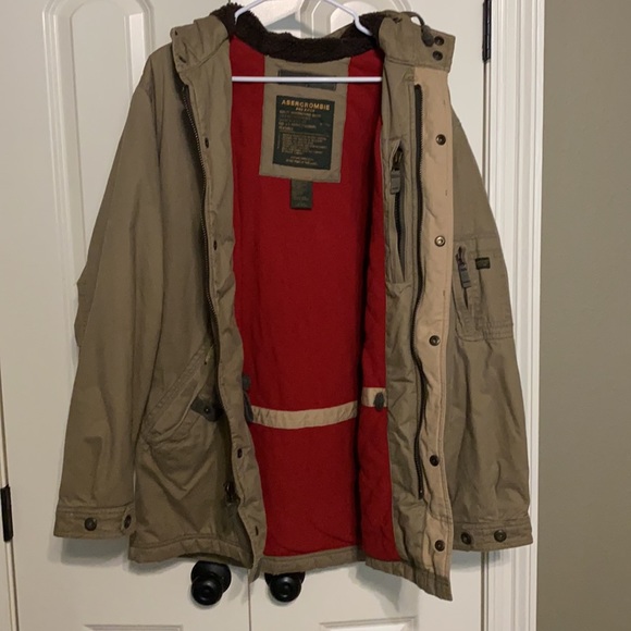Abercrombie and Fitch military jacket with hood - Picture 2 of 4